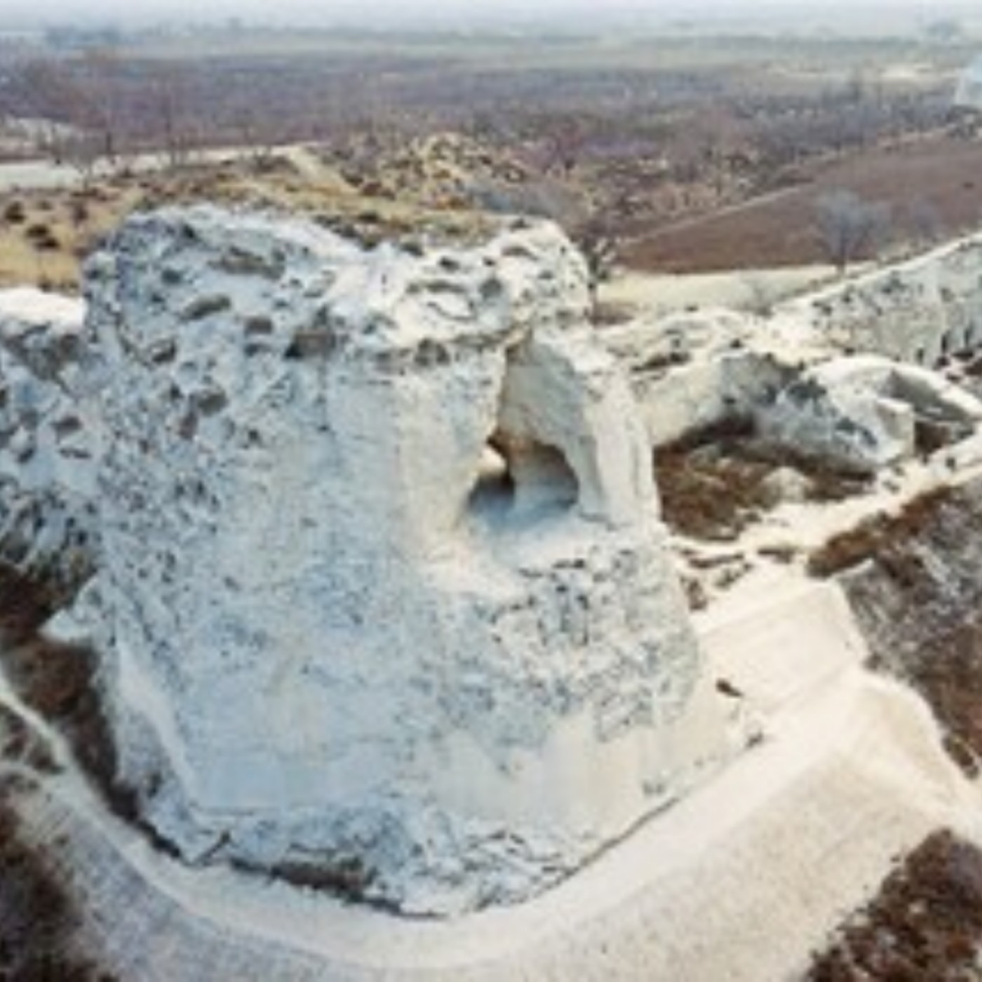 突厥簡史-匈奴鐵弗部-赫連勃勃建立大夏國政權，兇狠殘暴兄弟相殘，但蓋了統萬城遺留至今日不倒  2021.06.22  episode artwork