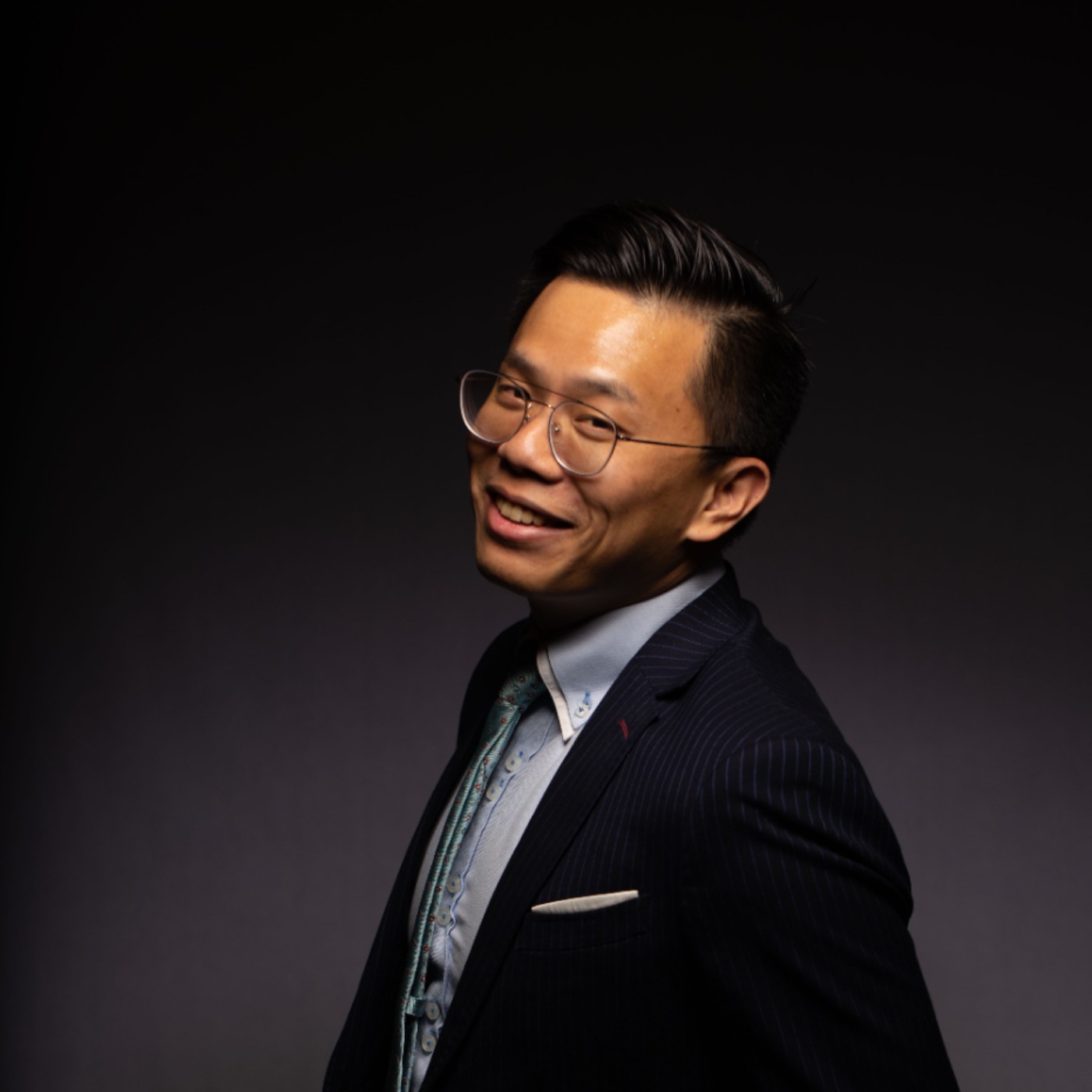 庚羲是異類的生涯規劃工作者，正常的教育家