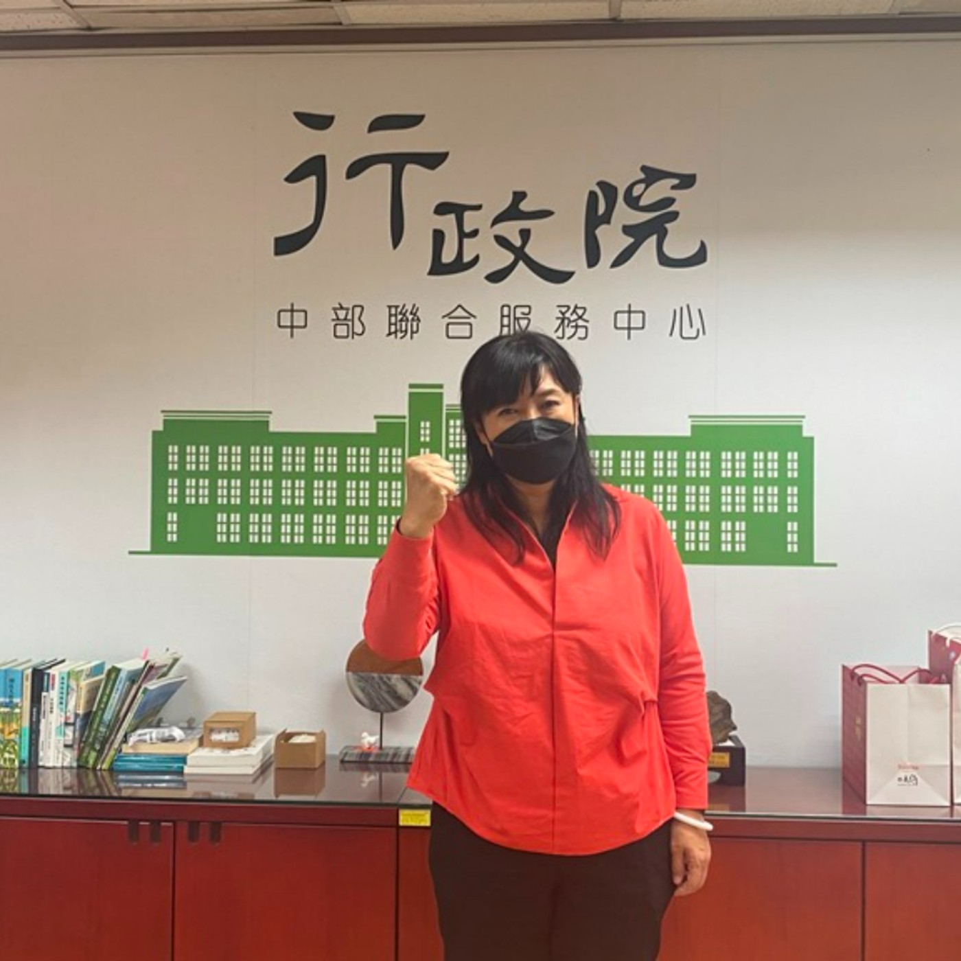 EP77 <時事>行政院中部聯合服務中心執行長蔡培慧談草屯鳥嘴潭興建帶動區塊觀光產業。 episode artwork