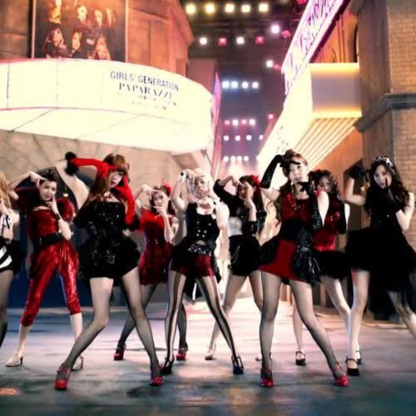 [mashup] KIVA - RISA. X 소녀시대 - PAPARAZZI