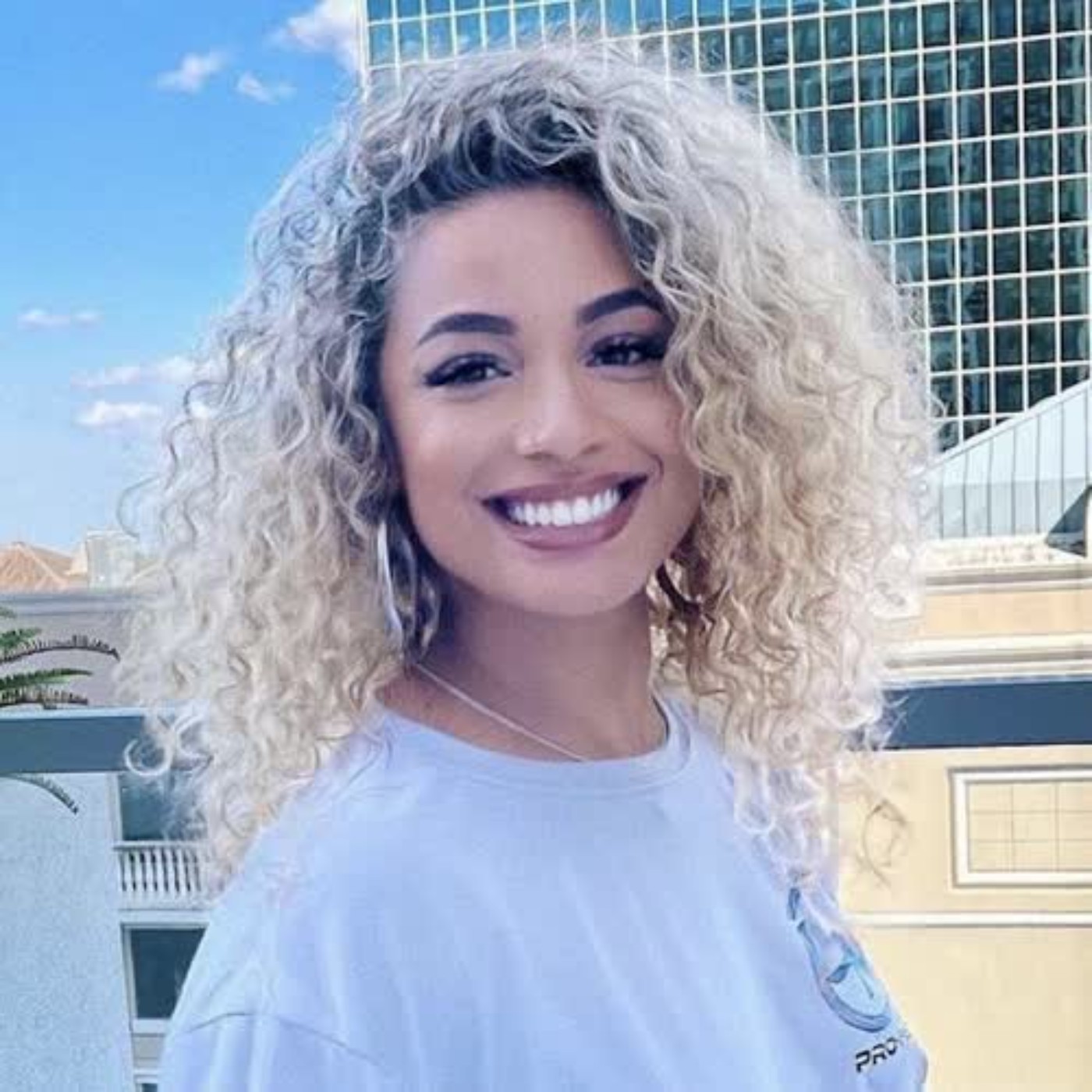 [mashup on demand] DaniLeigh, Chris Brown - Easy X Summer Walker - Tonight