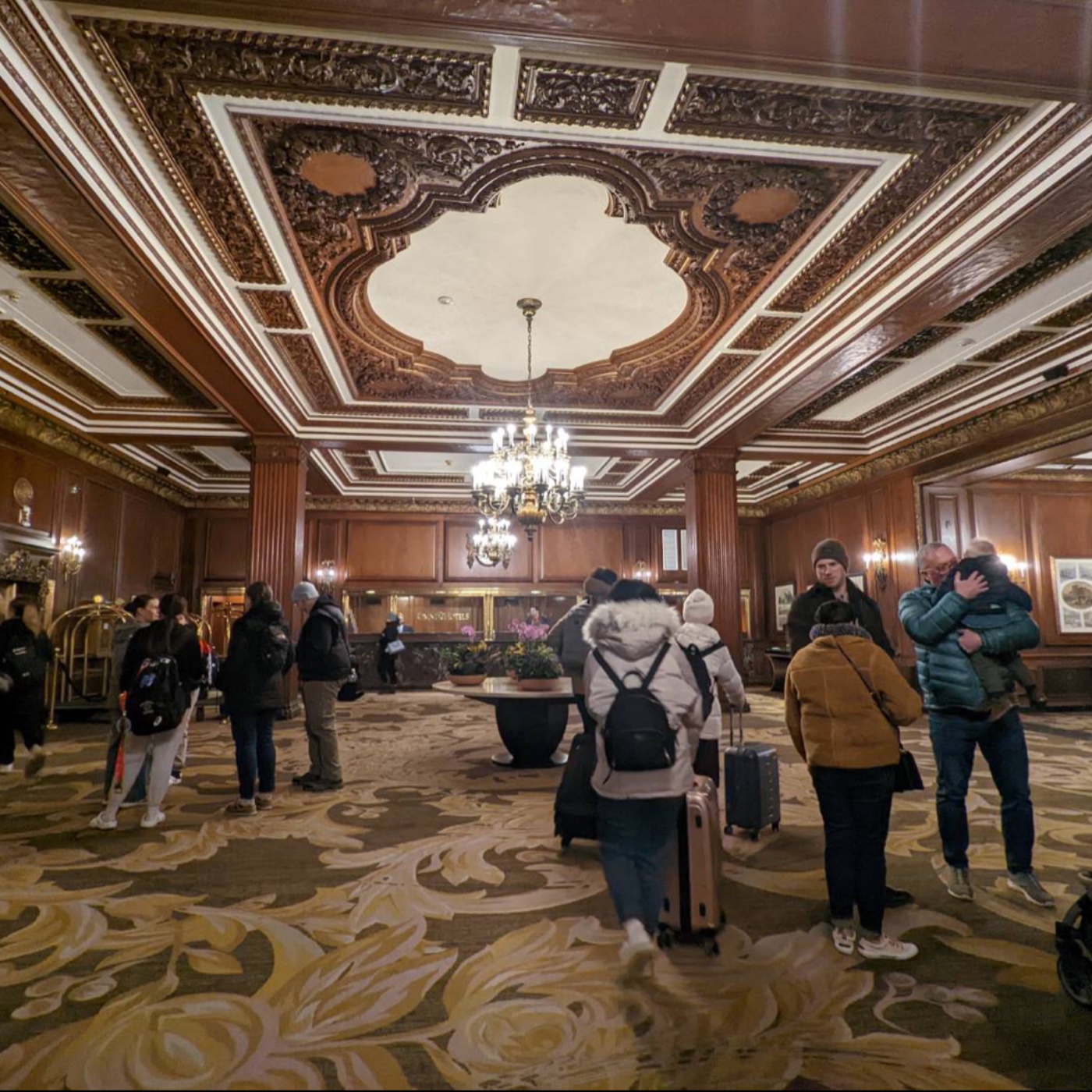EP19 美國最老最兇之一的鬧鬼旅館, Omni Parker House,  出外景的Podcast. feat. 威哥, Chef Mei, Layla episode artwork