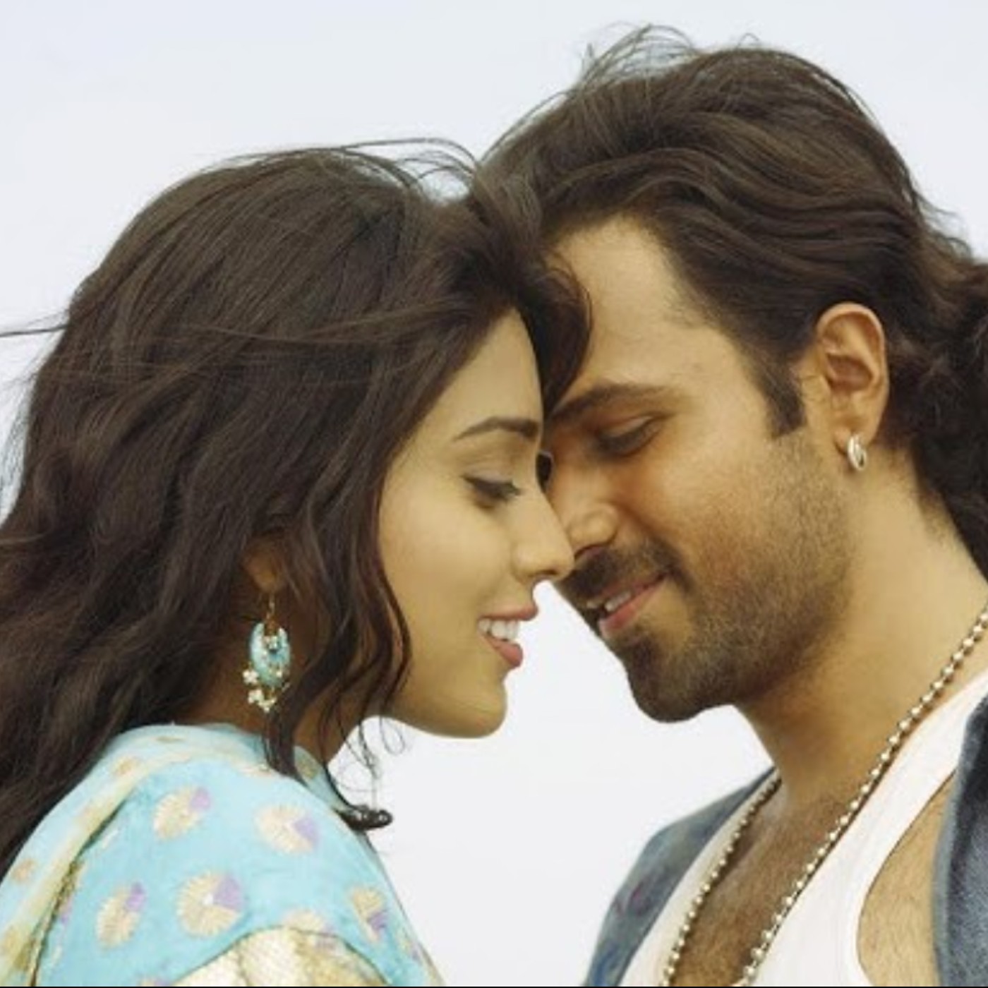 Pyasi Nigahen Movie Video Song Free Download | Podcast on SoundOn