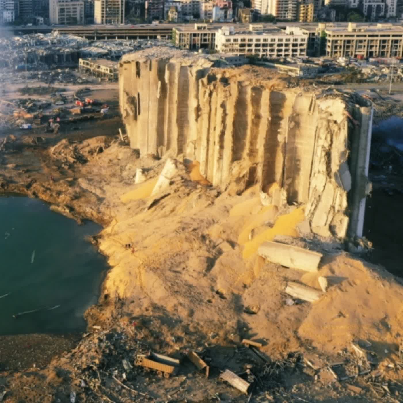 重磅廣播 – 185．貝魯特碼頭12號倉庫：大爆炸前後...黎巴嫩全面墜落的「官僚黑洞」