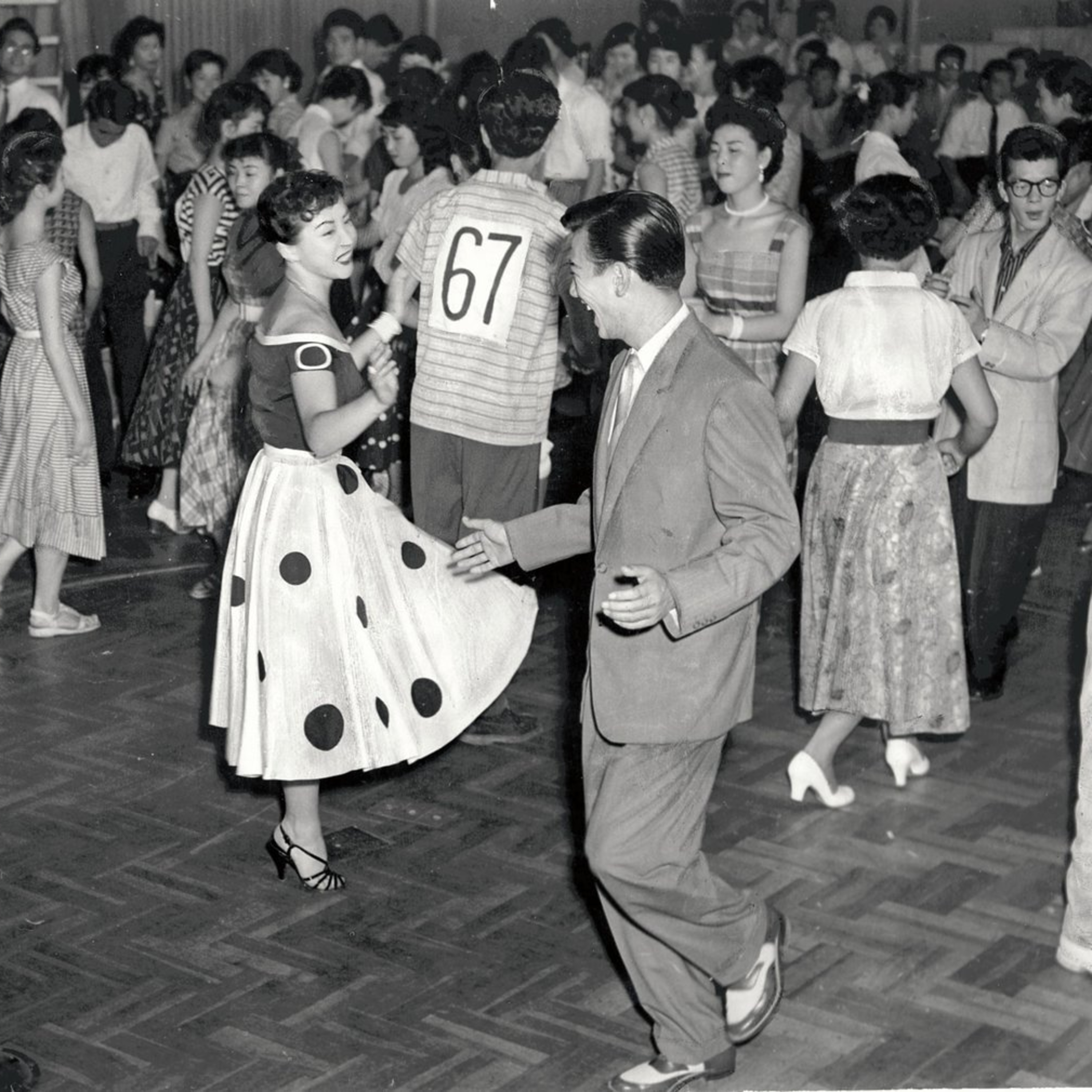 第179回｜【昭和時代!】昭和30年：曼波舞與威士忌文化，時尚新潮流席捲日本！