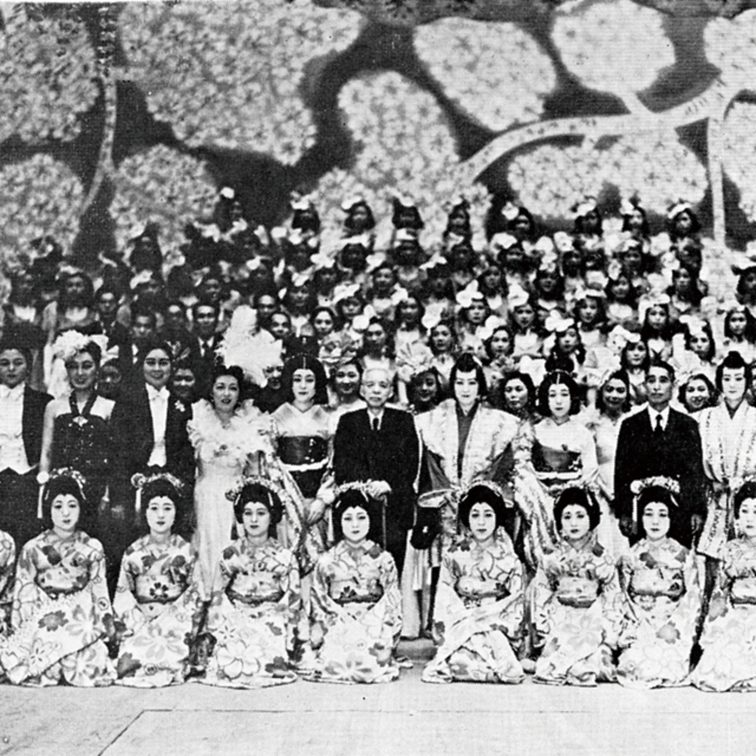 第134回｜【昭和時代!】昭和21年： 職棒與寶塚重現江湖！低俗雜誌，海螺小姐大流行！