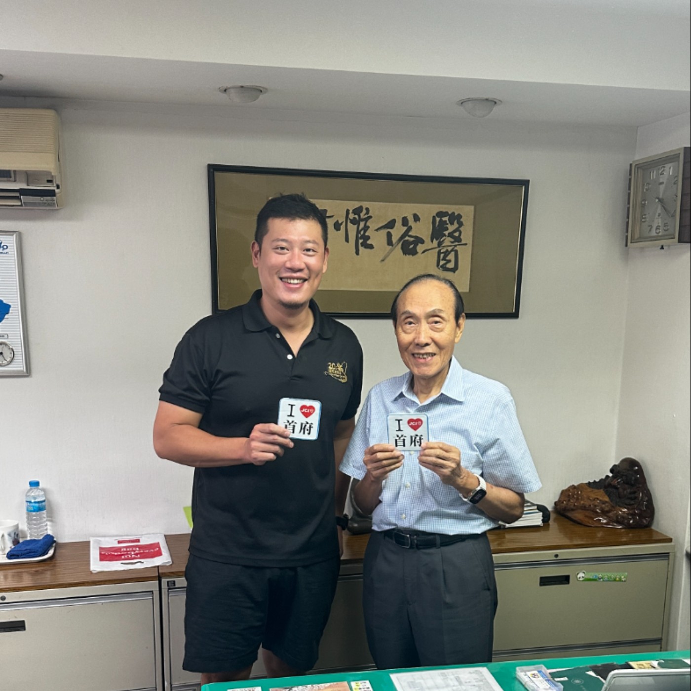EP. 42 12號 第8屆前會長 永遠活力十足、一身感淨俐落的 呂良輝前會長 episode artwork