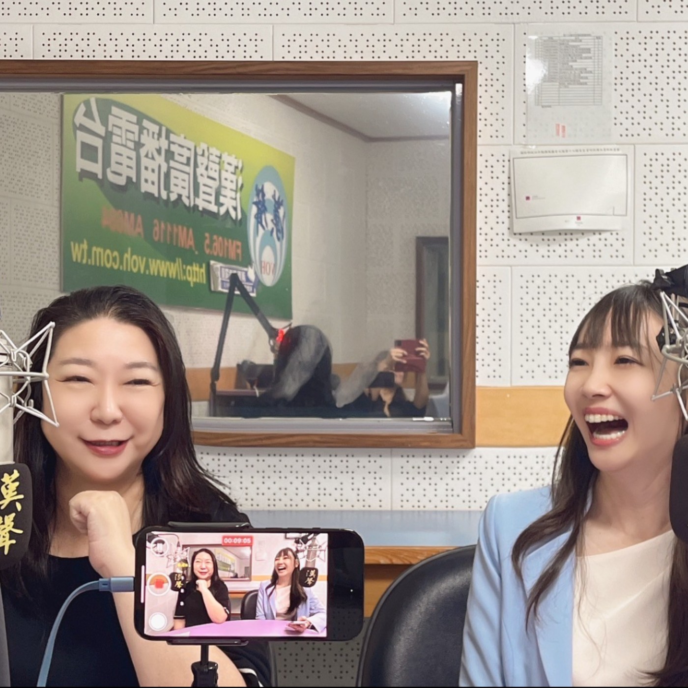 EP01:女性業主的商業敏感與細膩(上):從制服到輕奢品牌的《廖佳琳美衣哲學》ft.廖佳琳 吳丹文 episode artwork