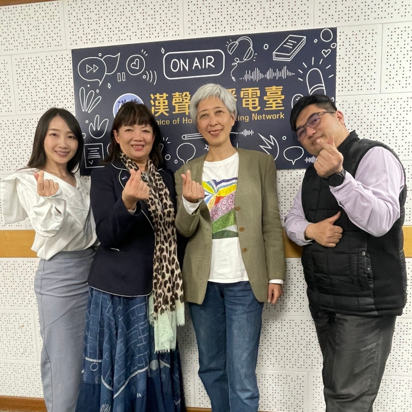 EP11:好好說再見:從兒童法治教育到長者的法律準備 ft. Yuli(鍾毓理). Mako. 吳丹文. episode artwork