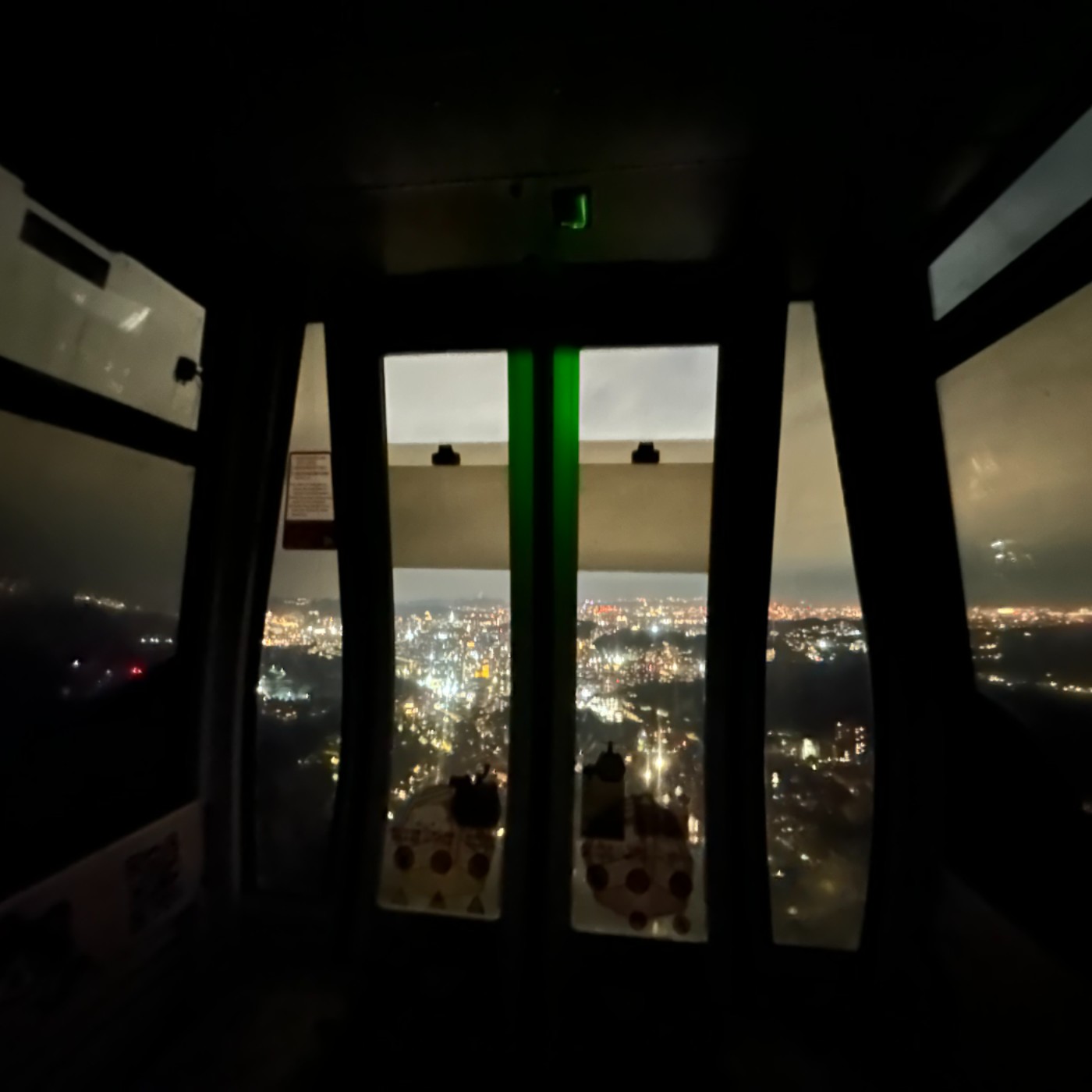 貓空纜車・夜晚的風聲與蟲鳴