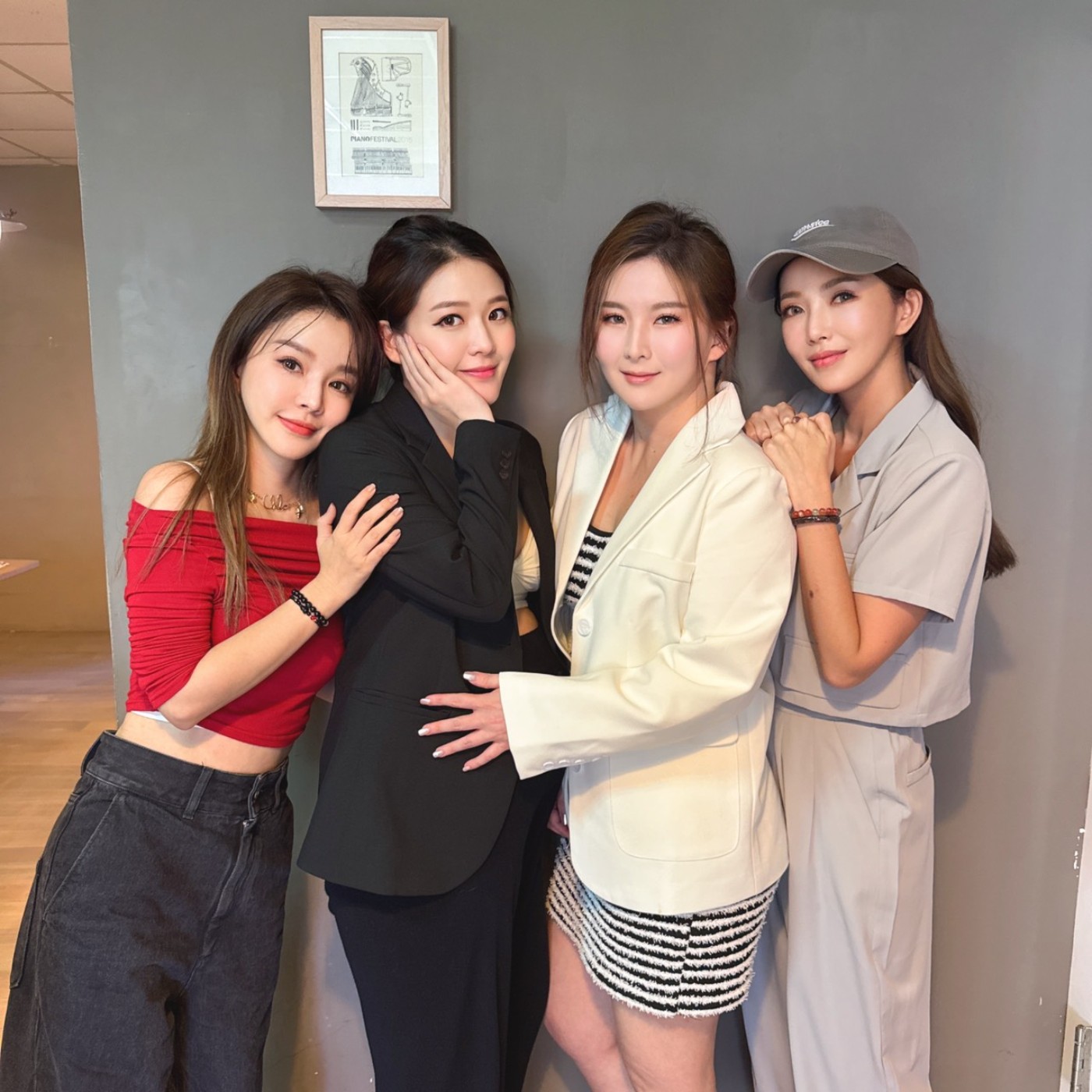 S2E21 老闆怎麼看妳？同事間的職場潛規則 ft...Ann's板娘  episode artwork