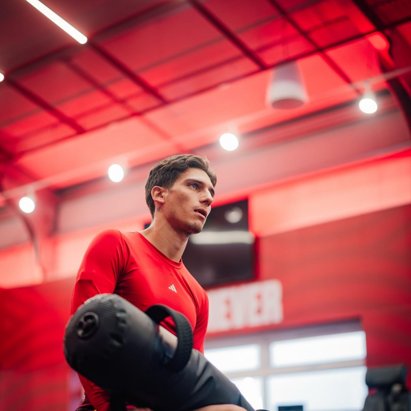 回歸首集──深入聊聊諾丁漢森林開季的窘境、引援和換帥之間的關聯、從比賽內容評價換帥 回歸首集──深入聊聊諾丁漢森林開季的窘境、引援和換帥之間的關聯、從比賽內容評價換帥