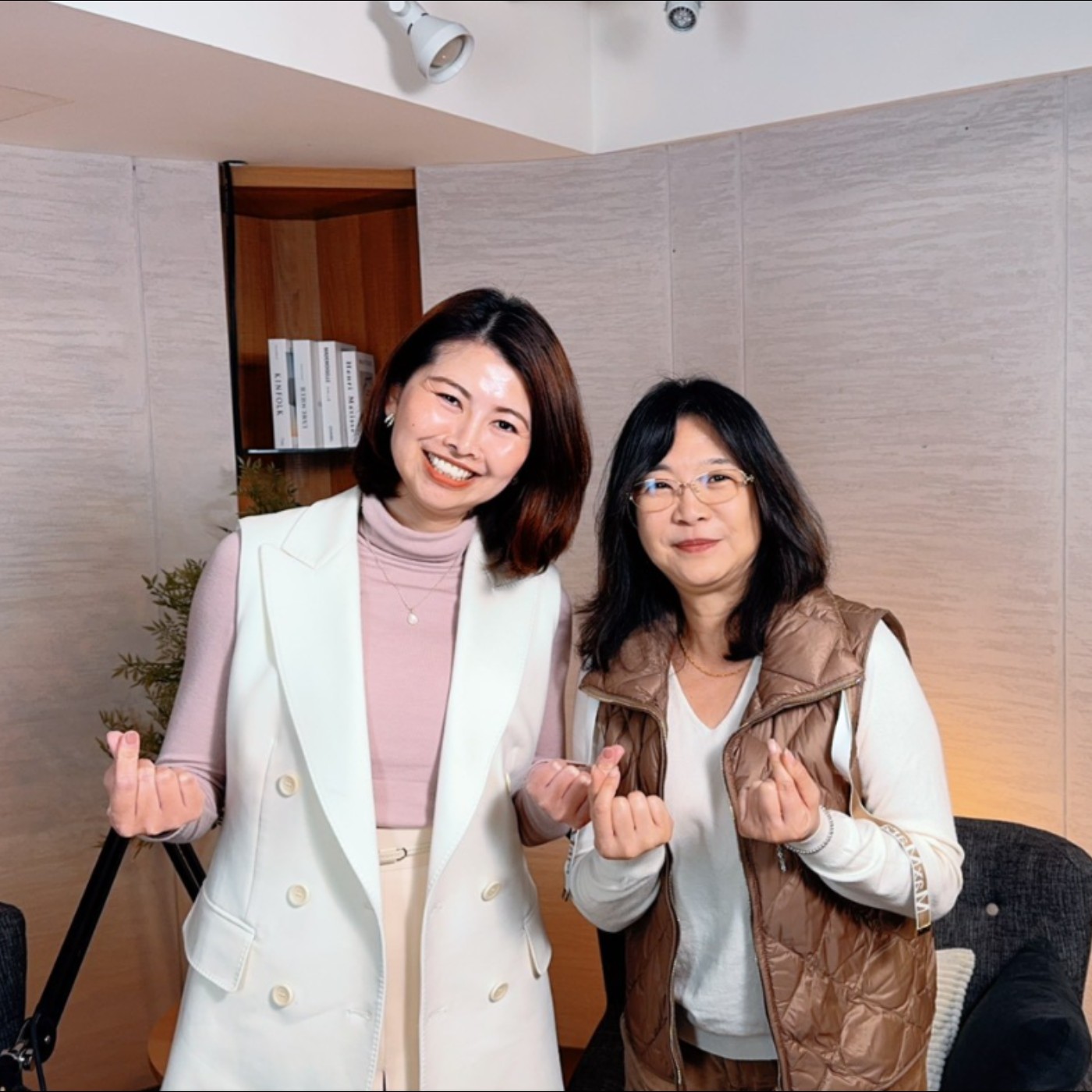 S5EP5  前進海外房市：陳行潔揭開跨境置產的獲利關鍵與避雷指南 來賓：杜拜房地產  陳行潔 episode artwork