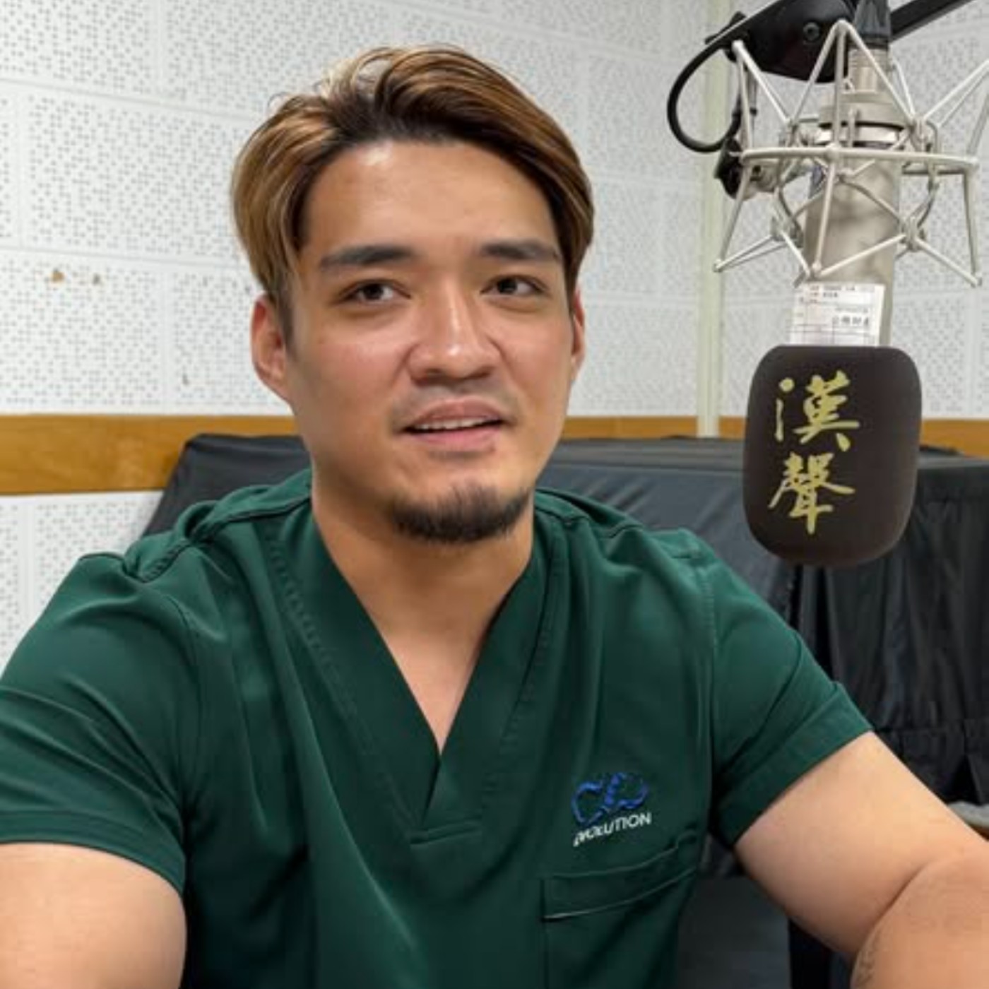 EP1037 - 神經Talk Talk05：健身房的隱形風險：從神經醫學角度看運動傷害  ft.王偉丞 Amily 