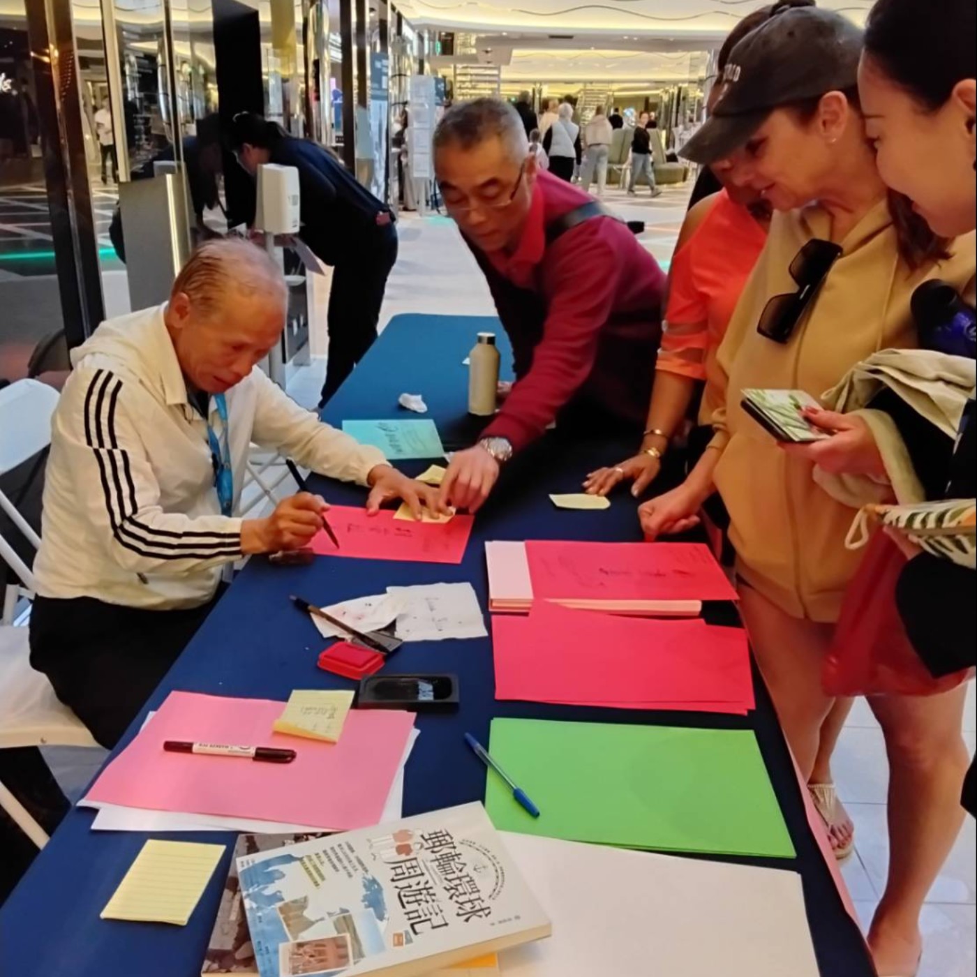 【地中海郵輪之旅 EP.3】當書法遇見郵輪：看歐洲旅客如何為中國墨寶大排長龍 episode artwork